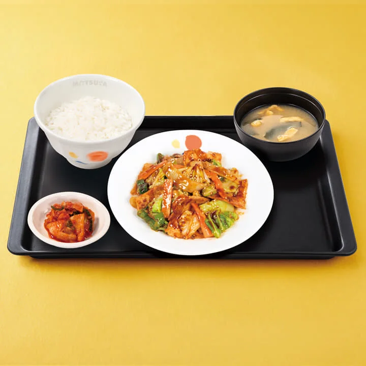松屋、選べる小鉢付き『回鍋肉定食』880円を本日10時全国発売