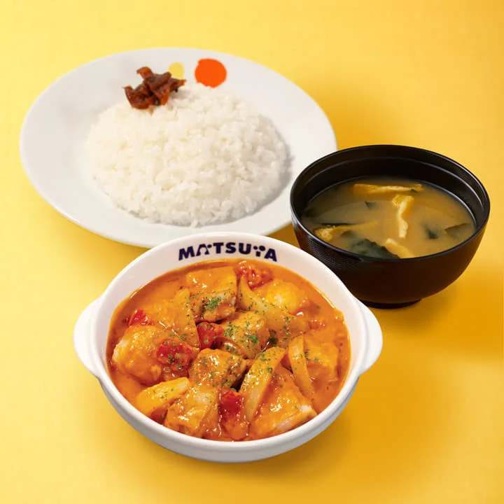 松屋、『バターチキンカレー』など2品に終売予告